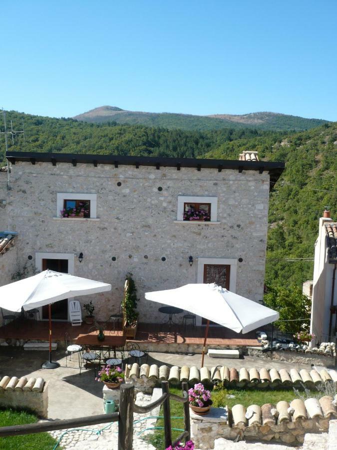 Вілла Regio Tratturo Caporciano Екстер'єр фото